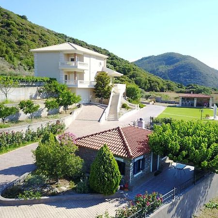 Villa Anna Nafpaktos Luaran gambar