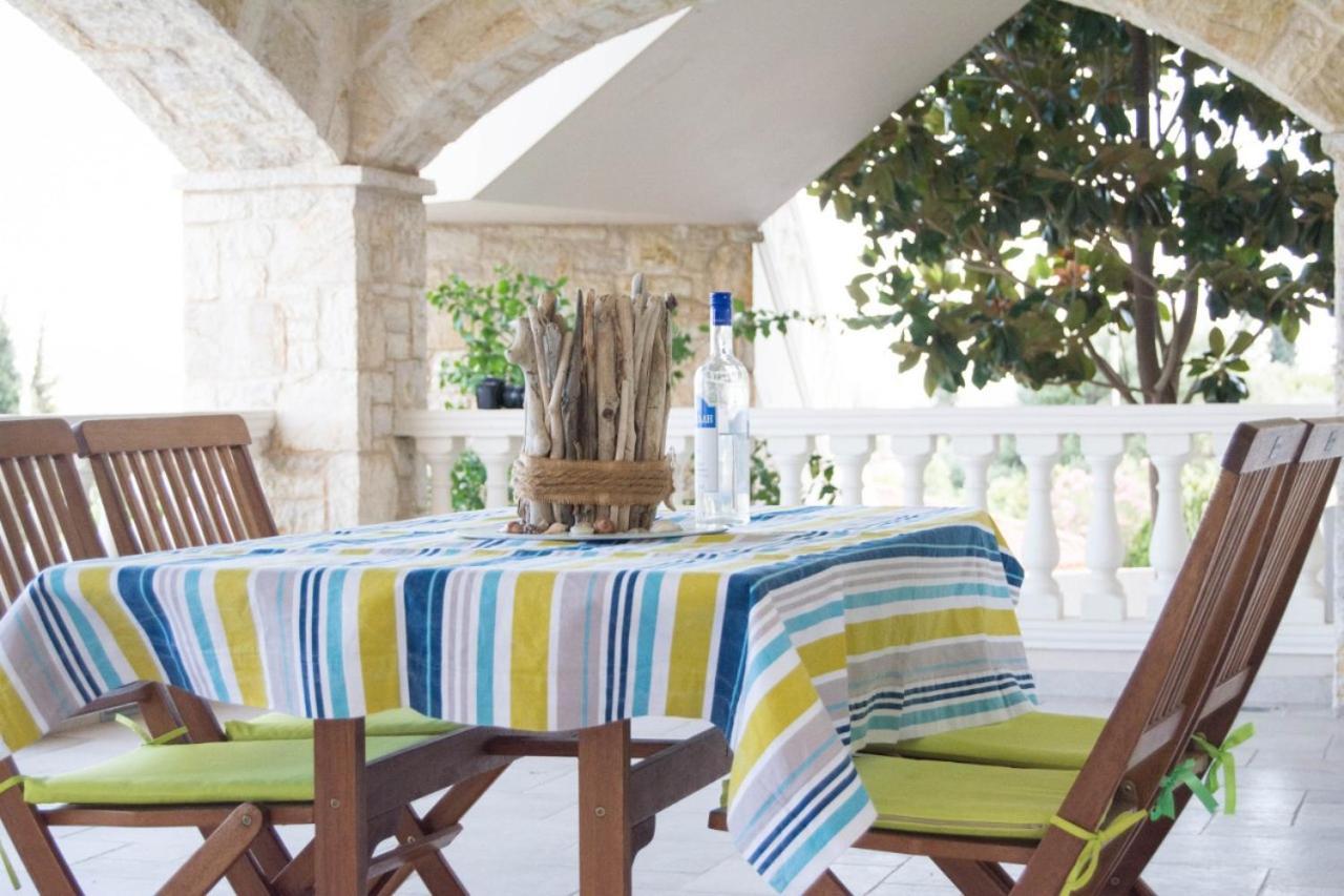 Villa Anna Nafpaktos Luaran gambar