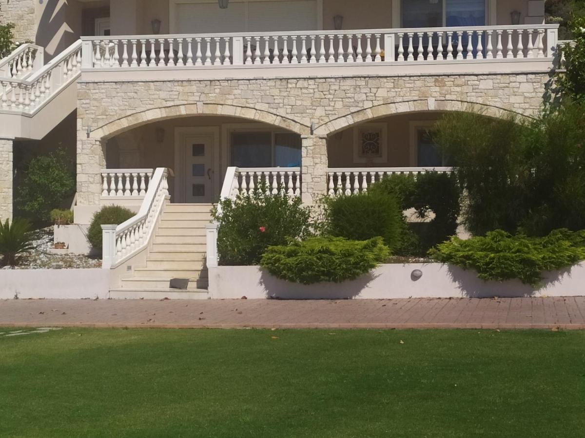 Villa Anna Nafpaktos Luaran gambar